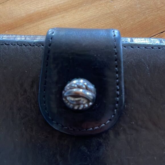 Brighton black leather croc embossed flap multi compartment wallet/clutch. - Picture 3 of 8